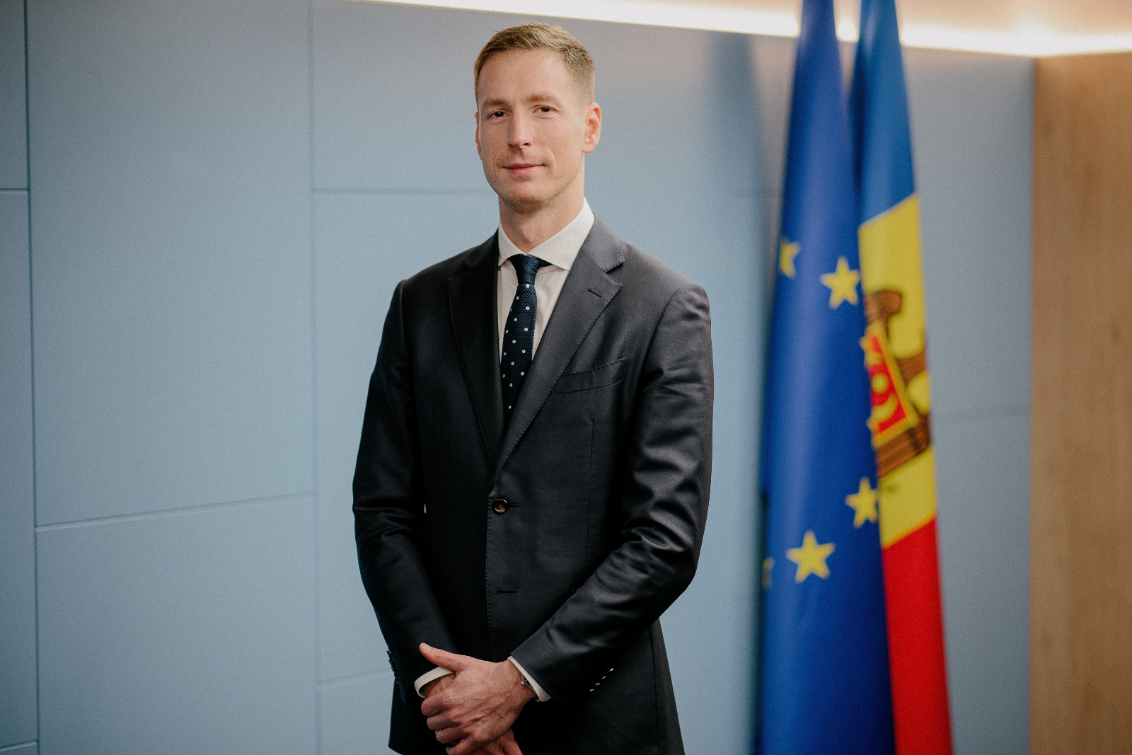 Máté Csicsai